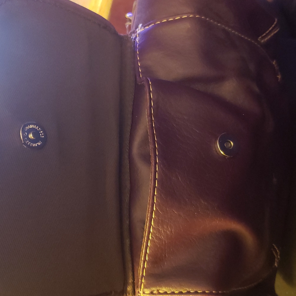 Purse - Picture 2 of 8